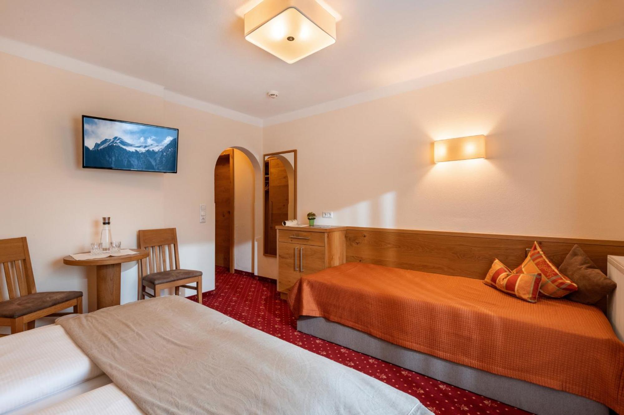 Hotel Garni Birkenhof مايرهوفن المظهر الخارجي الصورة
