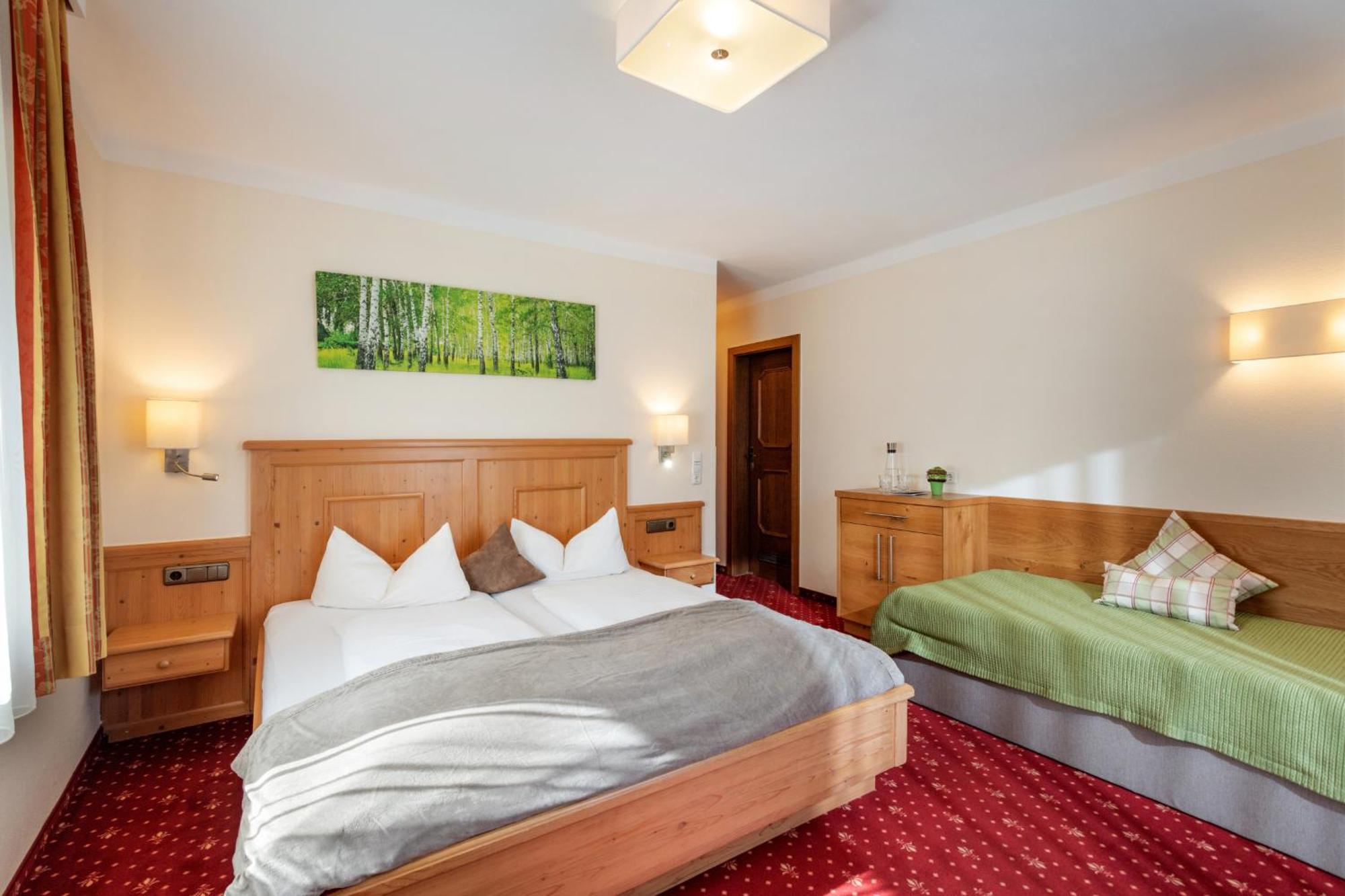 Hotel Garni Birkenhof مايرهوفن المظهر الخارجي الصورة